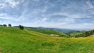 Ausblick vom Schauinsland Richtung Rheintal und Vogesen